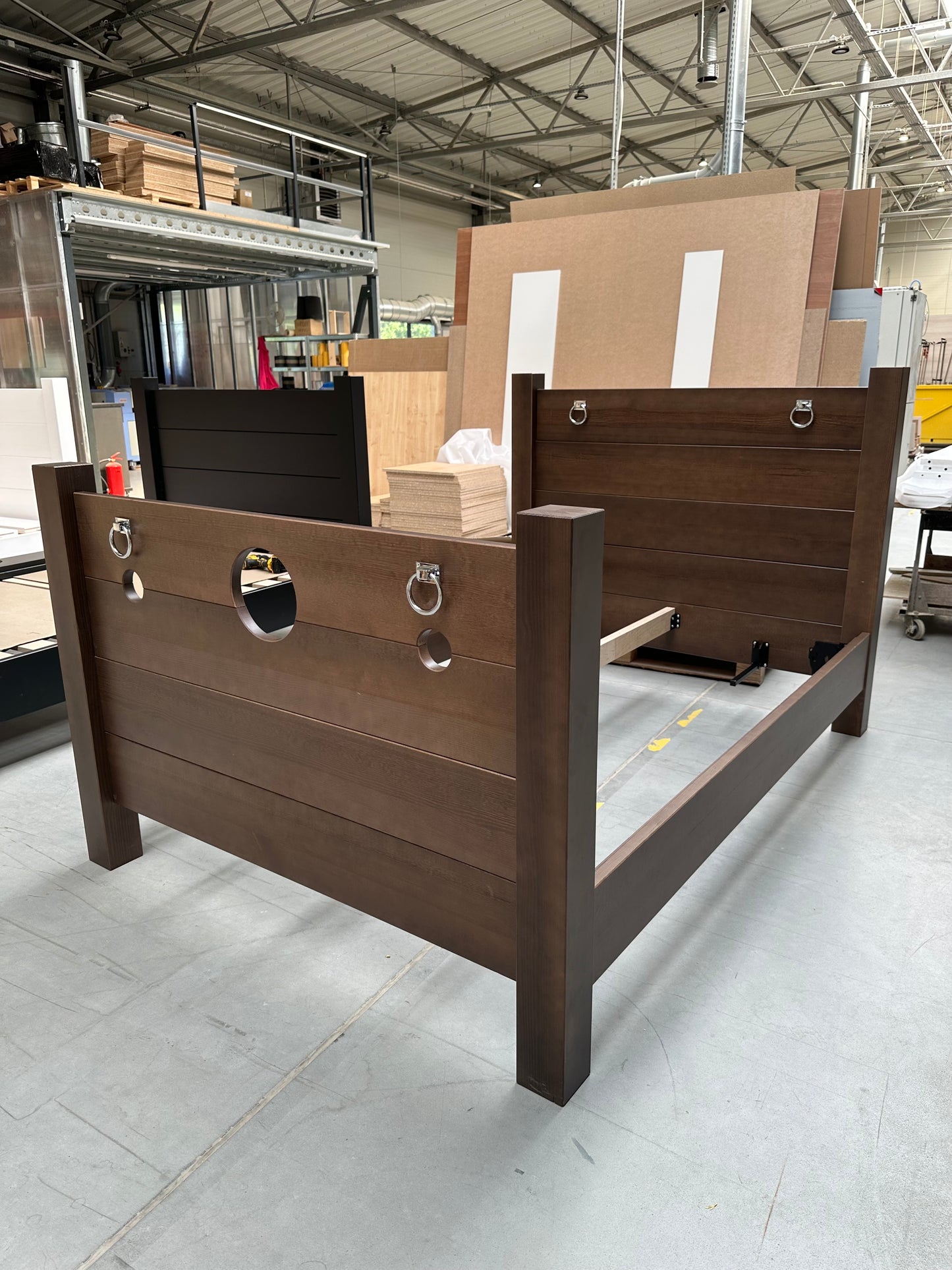 UK/EU KING (US QUEEN)